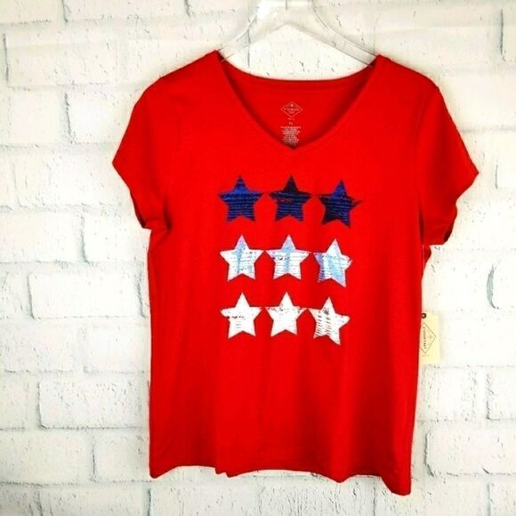 NWT. St.Johns Bay V Neck Graphic Tee. - Picture 1 of 7